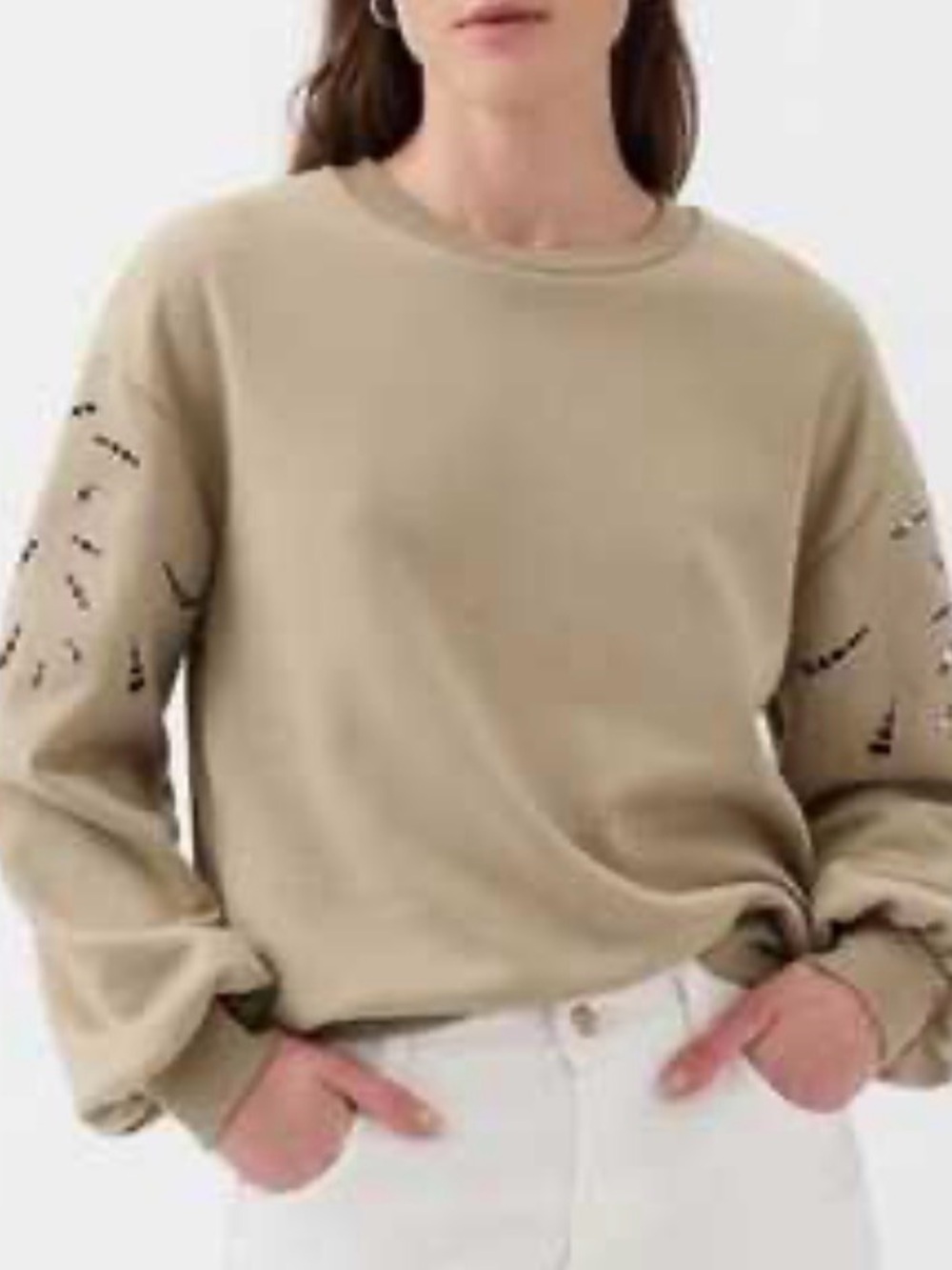 Gap VintageSoft Eyelet-Sleeve Sweatshirt with beautiful Sleeve Cutouts. 🤩🧡